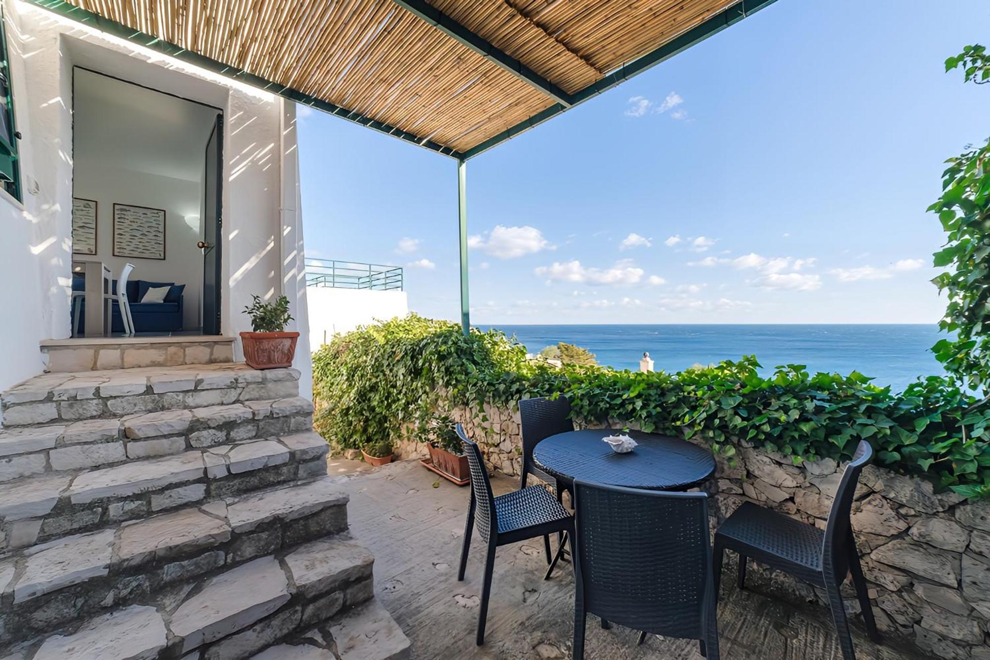 Residenza La Cicala Apartment Castro  Bagian luar foto