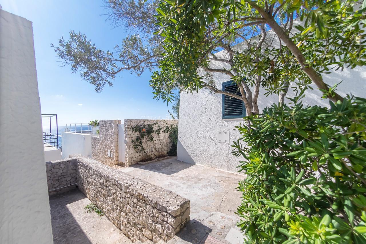 Residenza La Cicala Apartment Castro  Bagian luar foto
